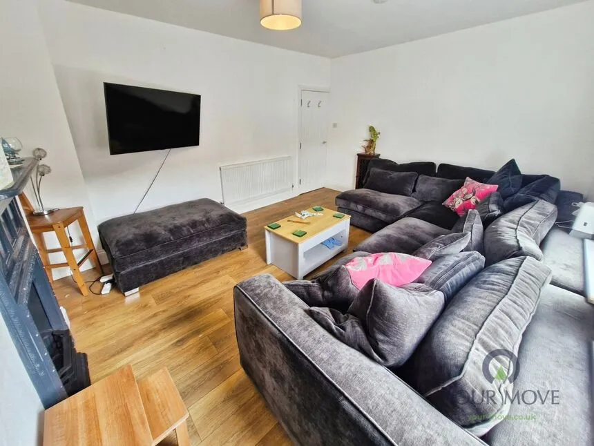 Belvoir Road, Coalville, Leicestershire, LE67, photo 4