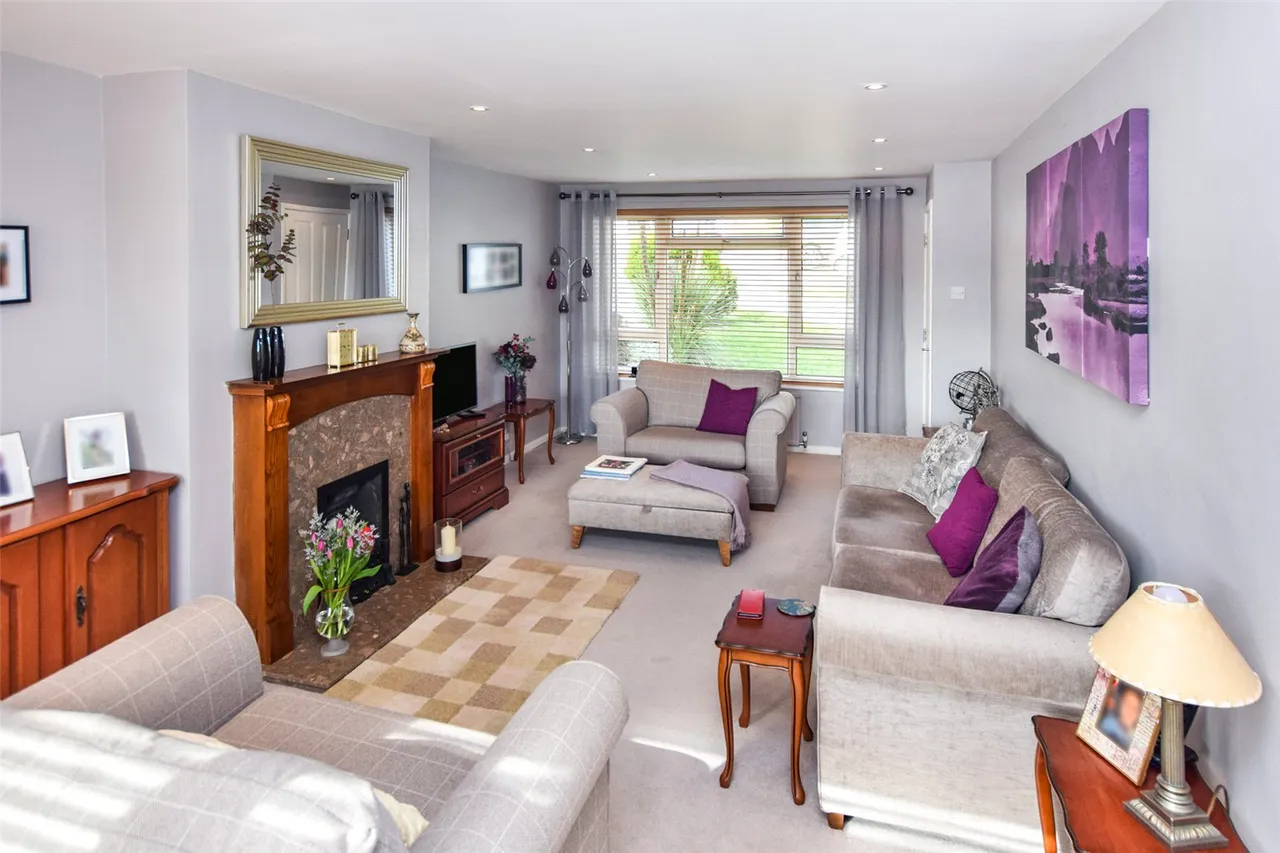 Randell Close, Blackwater, Camberley, GU17 9HF, photo 13