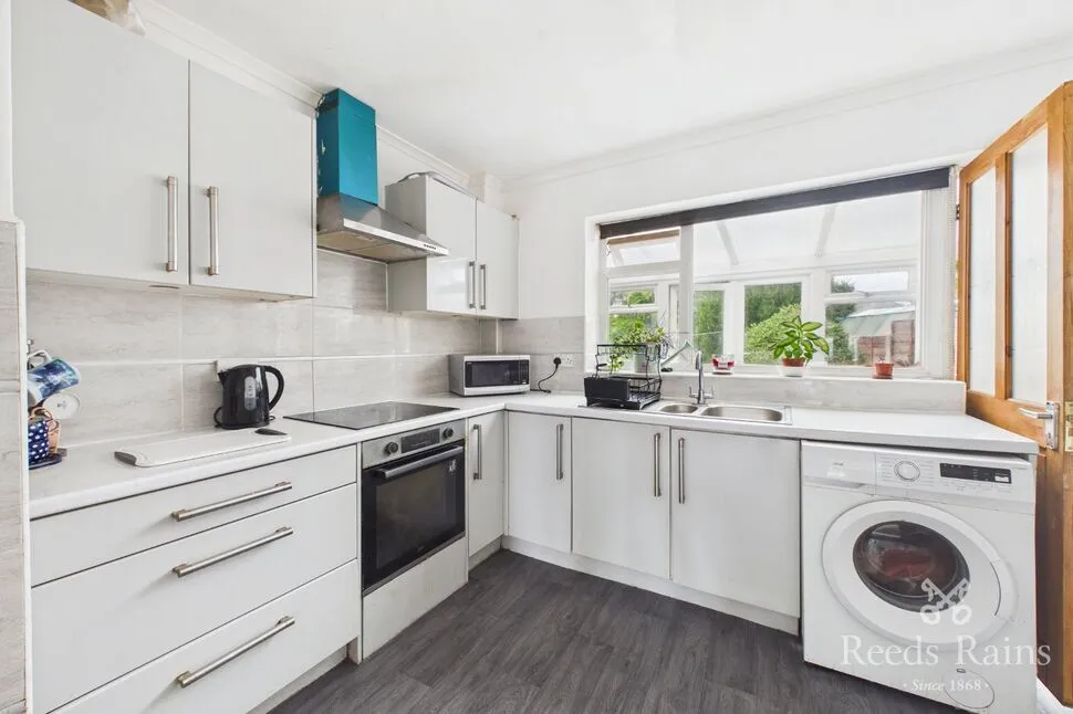 Geneva Road, Bramhall, Cheshire, SK7, photo 6