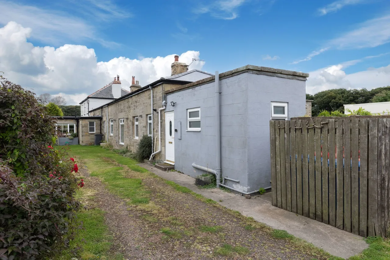 2 bed house for sale — Garden Cottage, Cresswell, NE61 5JU