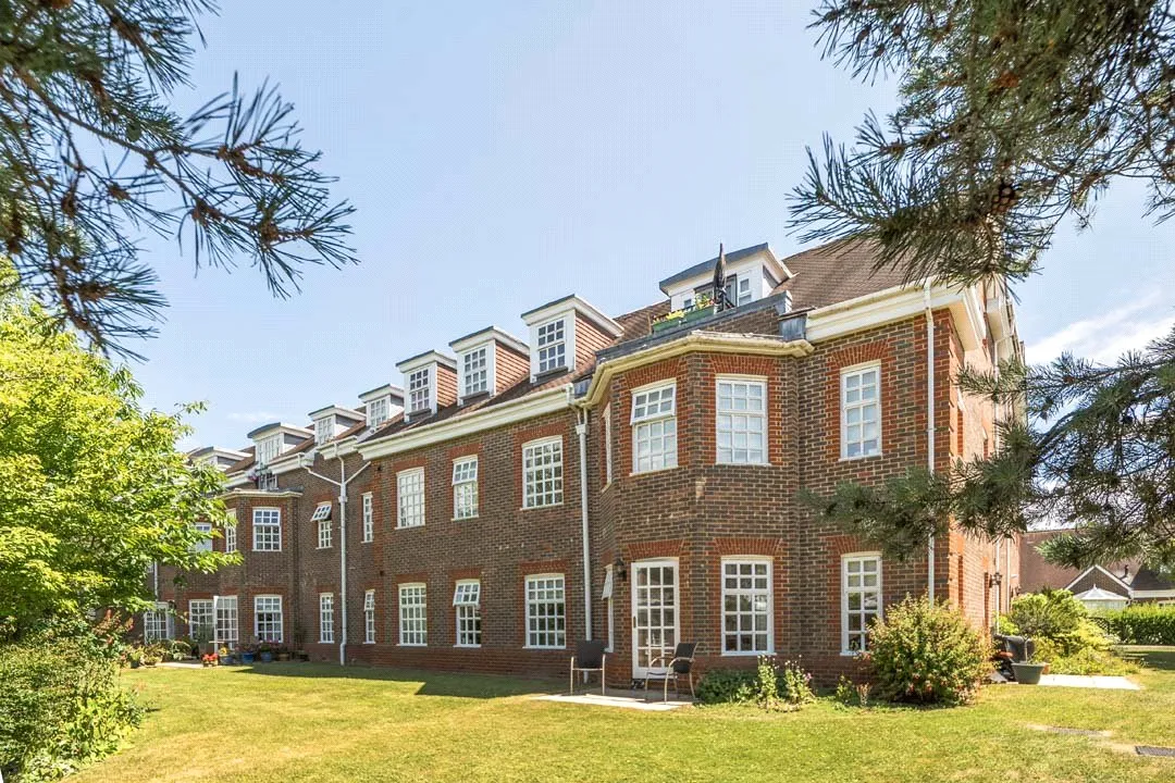 property for sale, Castle Village, Berkhamsted