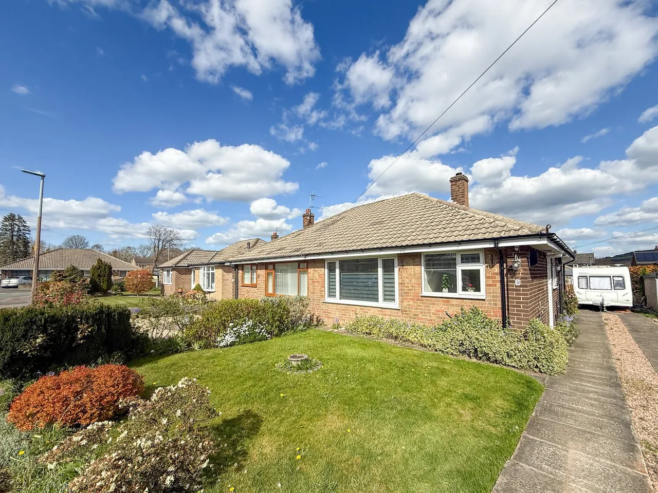 2 bed house for sale, Marten Grove, Netherton
