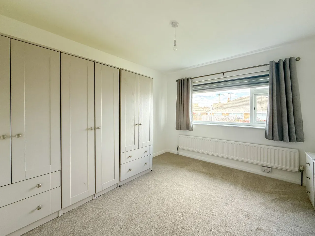 Marten Grove, Netherton, photo 4