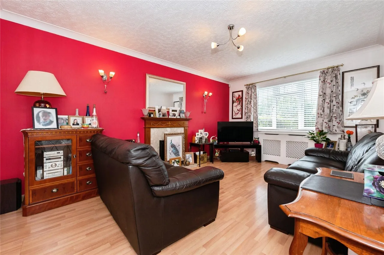 Fleming Road, GRAYS, Essex, RM16, photo 4