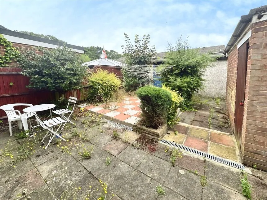 Beechtree Avenue, Englefield Green, Surrey, TW20, photo 5