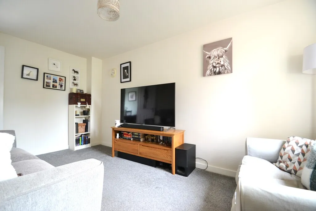 Centenary Way, Newport, photo 4