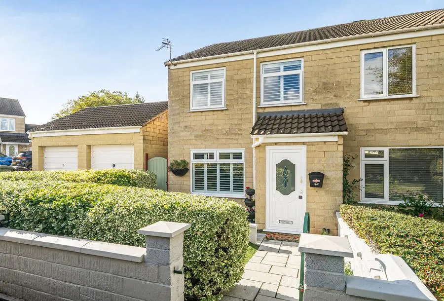 3 bed house for sale, Pennine Road, Oldland Common, BS30