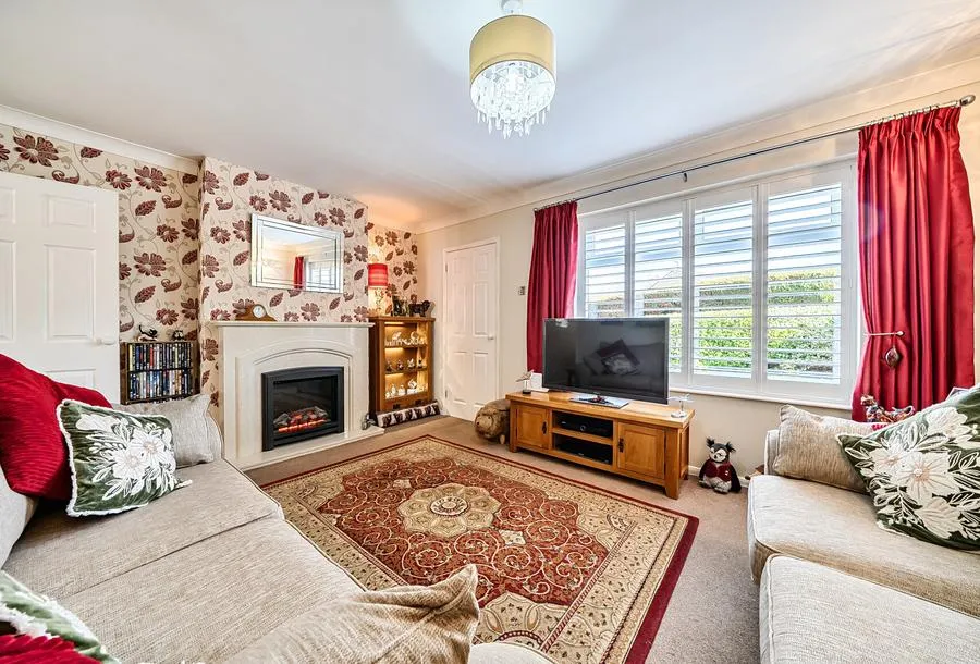 Pennine Road, Oldland Common, BS30, photo 2