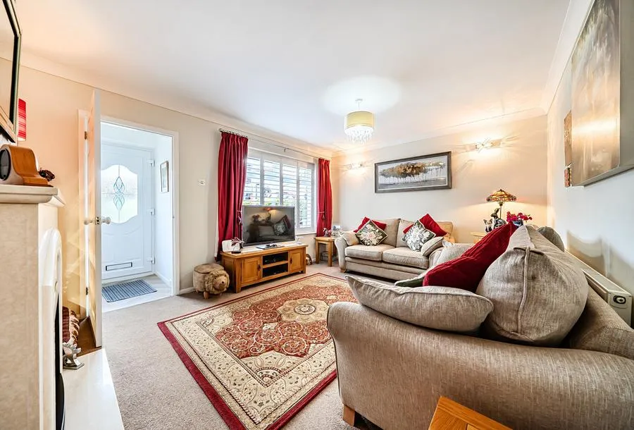 Pennine Road, Oldland Common, BS30, photo 4