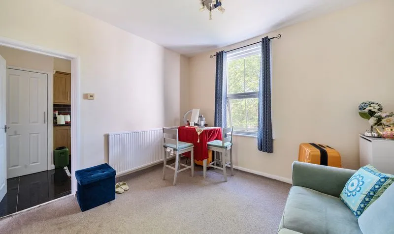 Ashley Road, Epsom, KT18, photo 6