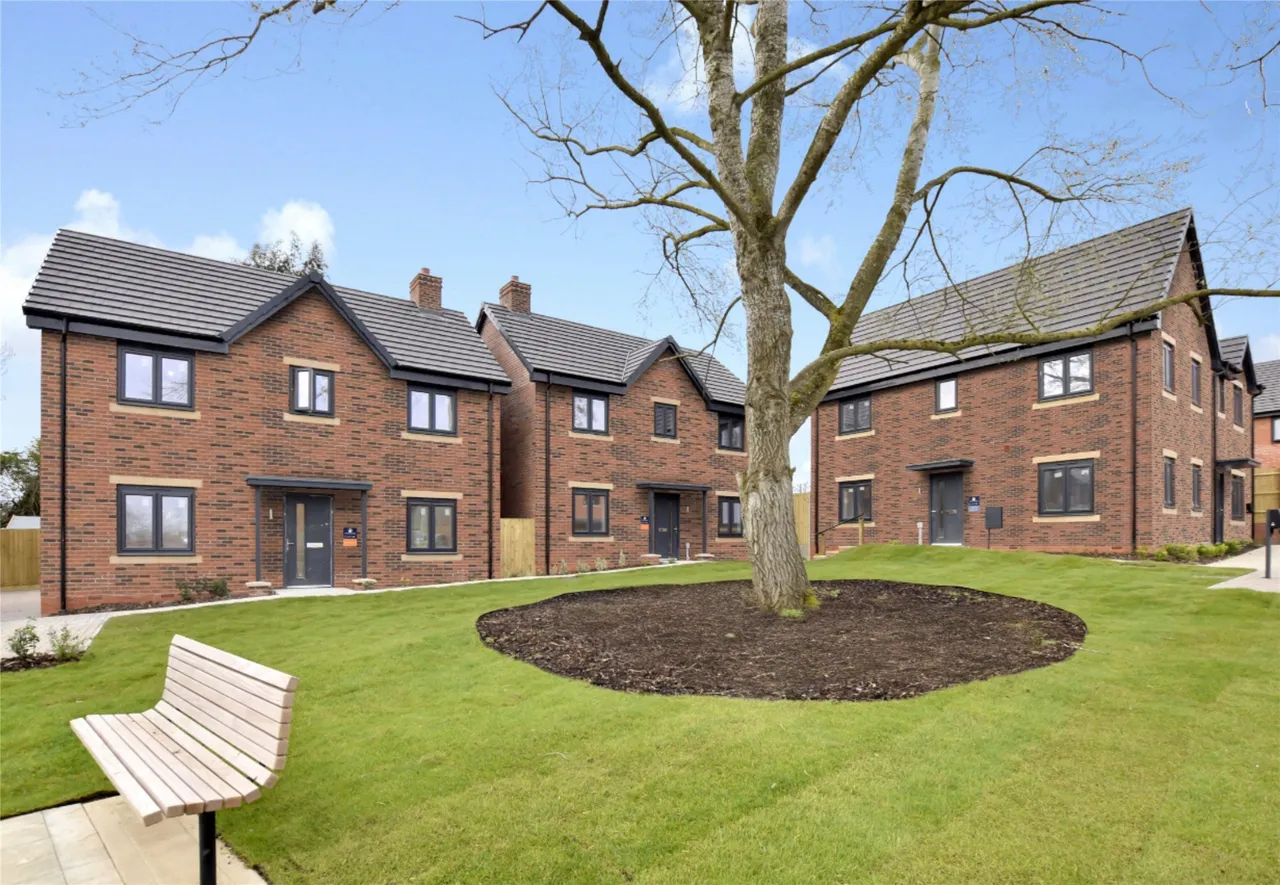 Plot 40 The Redwood, Priory Meadows, Gloucestershire, Hempsted, GL2 5JN, photo 11