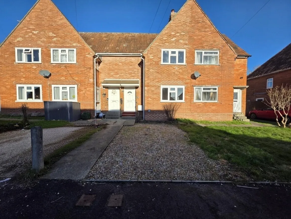 2 bed property to rent, Yeovil, BA21