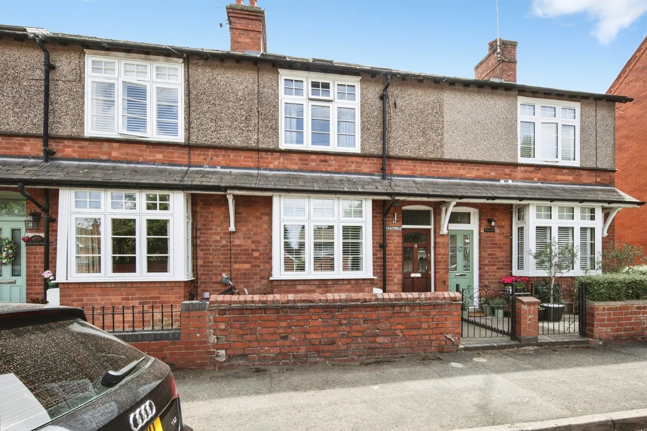 4 bed house for sale, Clarendon Road, Kenilworth, CV8