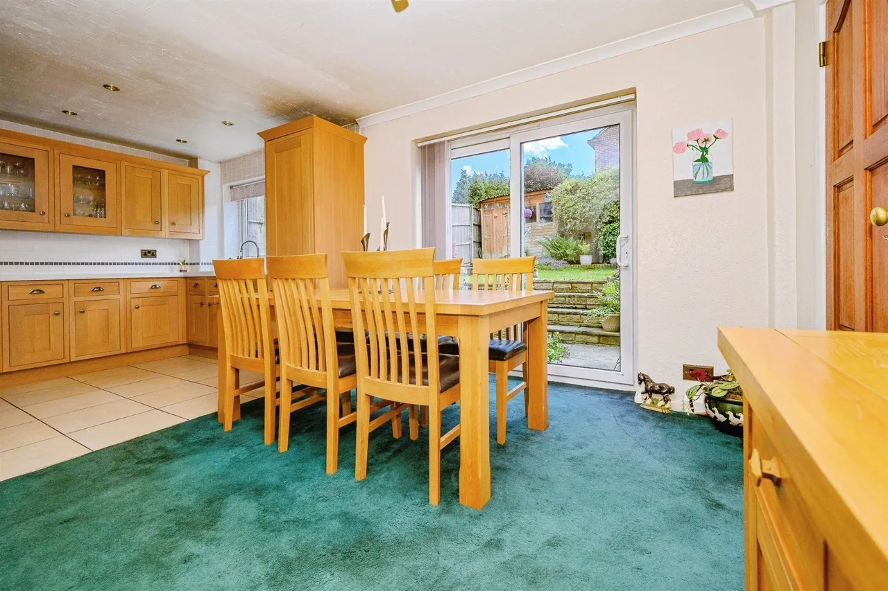 Sheepcot Lane, Watford, photo 8