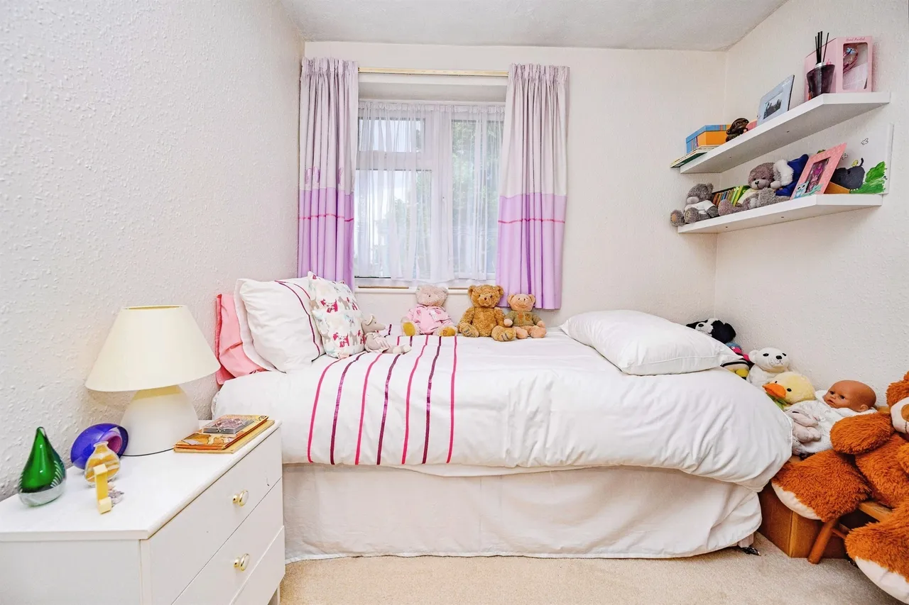 Sheepcot Lane, Watford, photo 11
