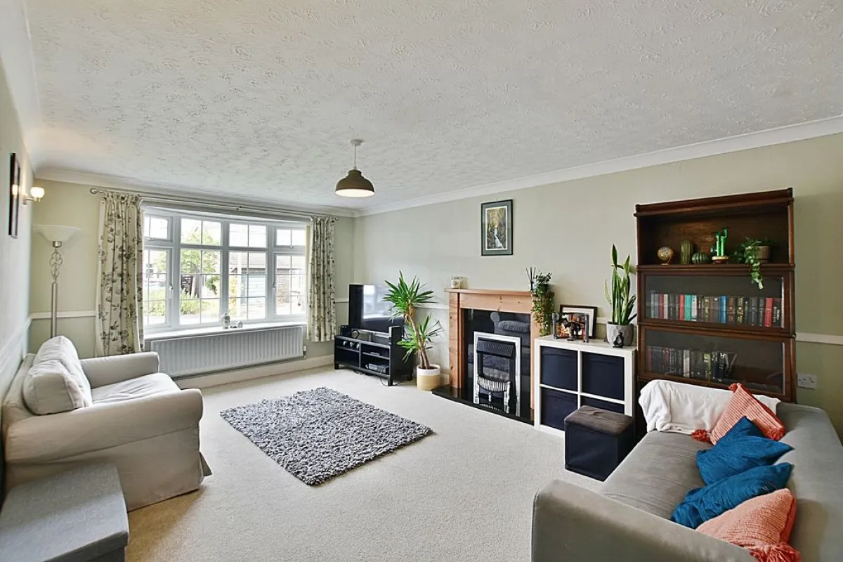 Canterbury Drive, Heighington, photo 2