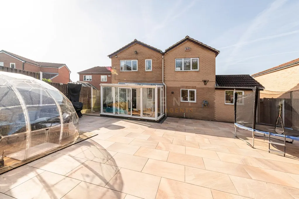 Landseer Avenue, Tingley, Wakefield, photo 30