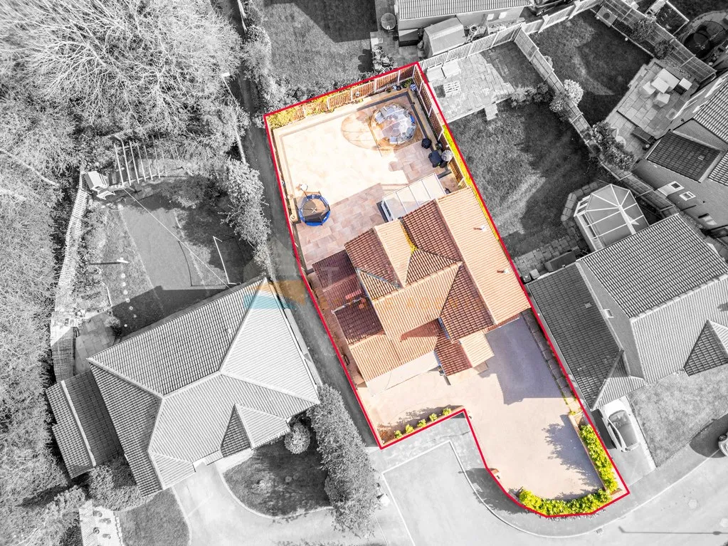 Landseer Avenue, Tingley, Wakefield, photo 3