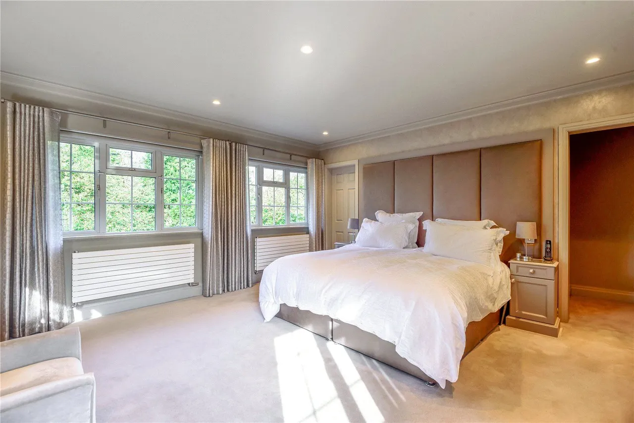 Manor House Lane, Alwoodley, LS17, photo 4