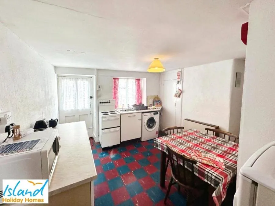 St. Catherines View, Ventnor, PO38, photo 6