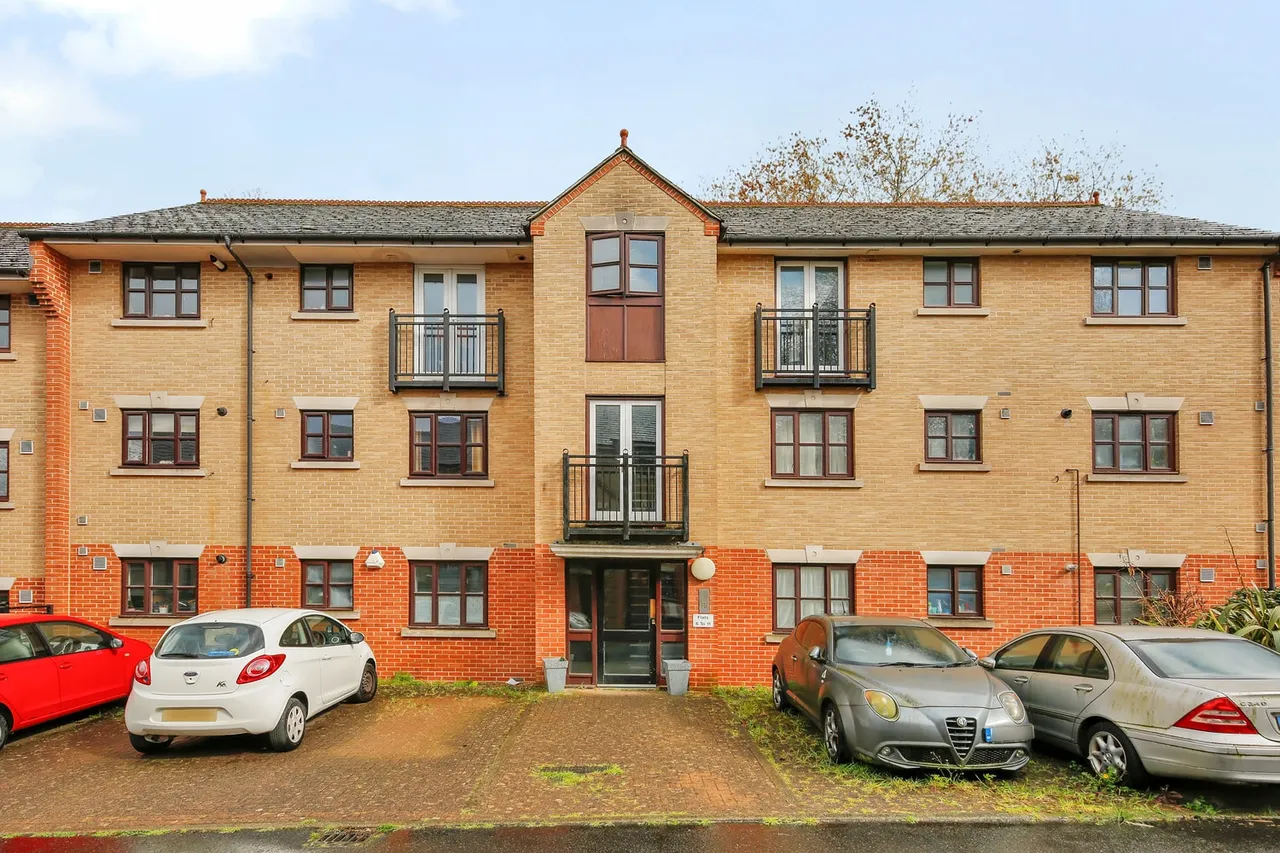 2 bed property for sale — 8 New Green Place, Lambeth, London, Greater London, SE19 1AT