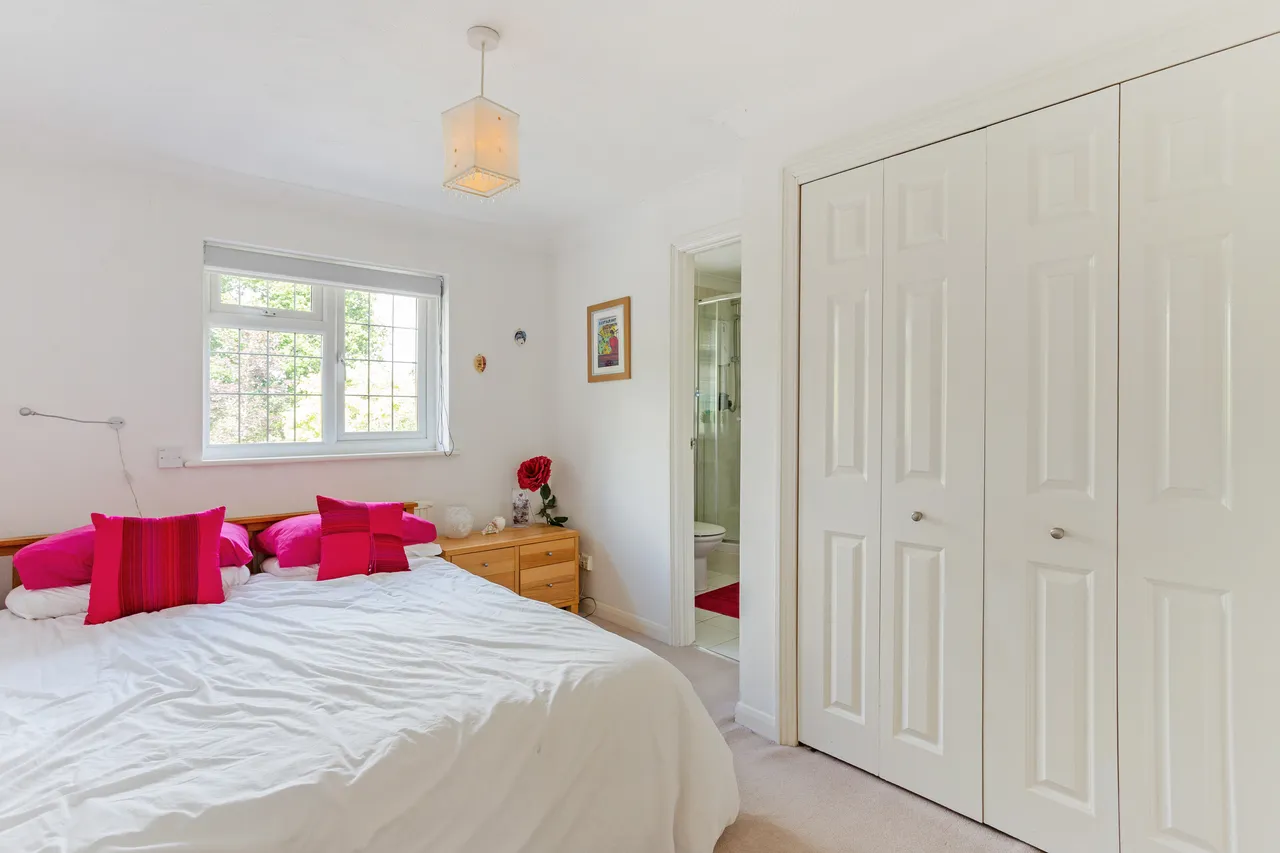 Ridgley Road, Chiddingfold, GU8, photo 10