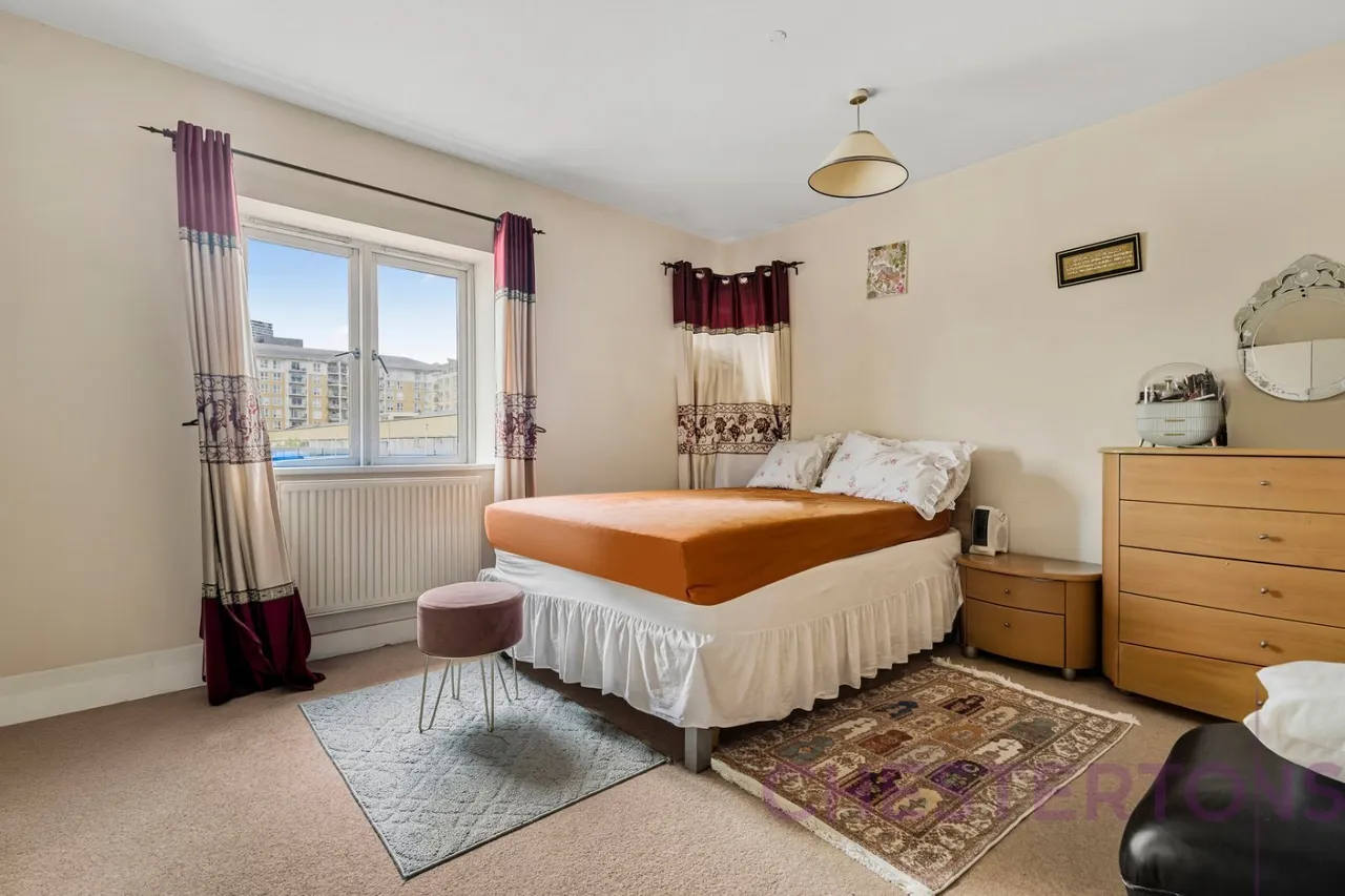 Jamestown Way, London, E14, photo 4