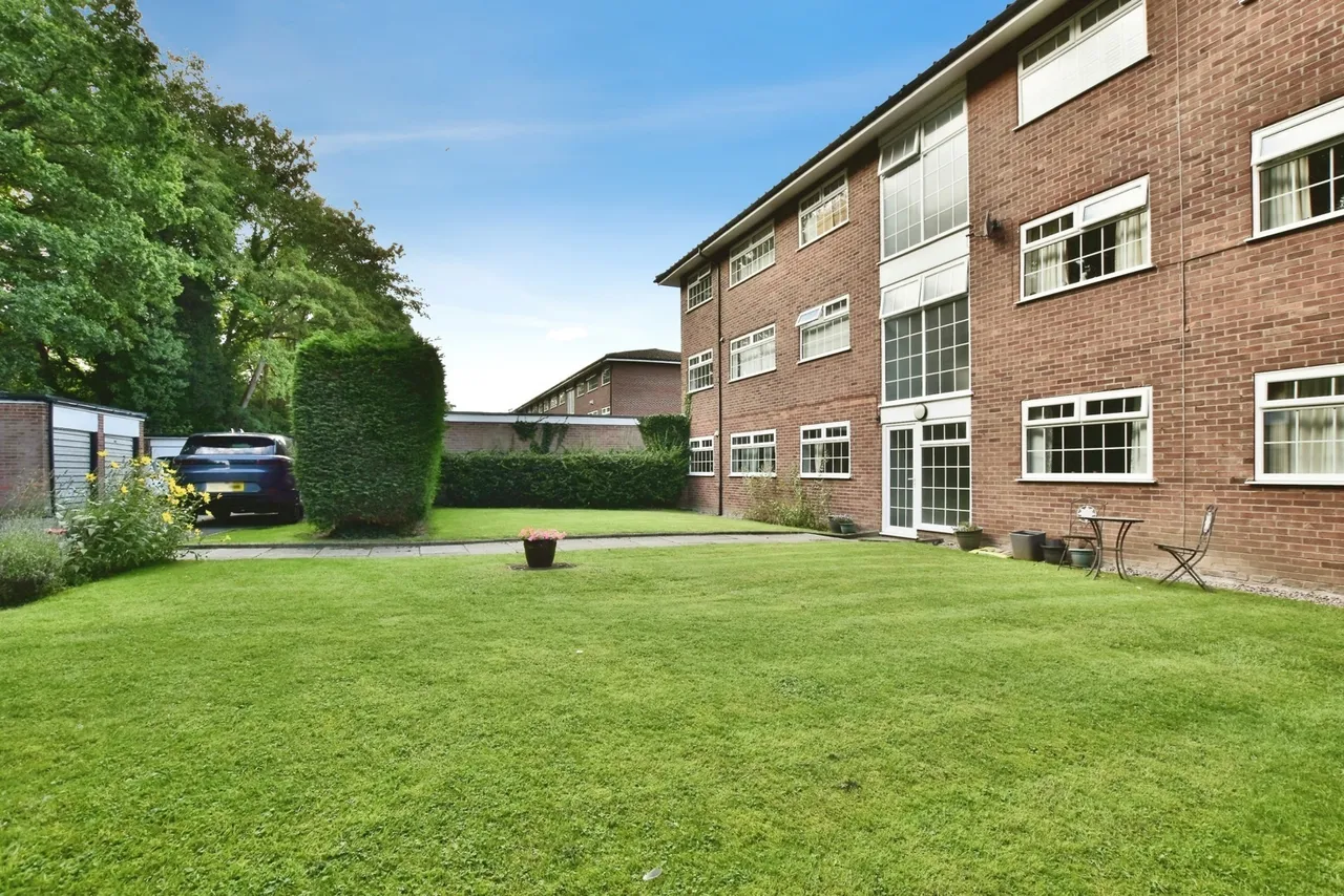 Lynton Lane, Alderley Edge, SK9, photo 6