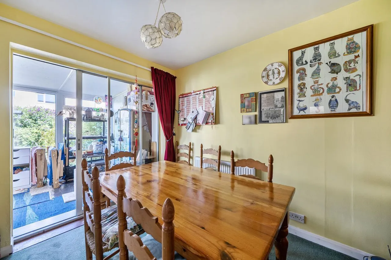 Churchill Road, Frome, BA11, photo 4