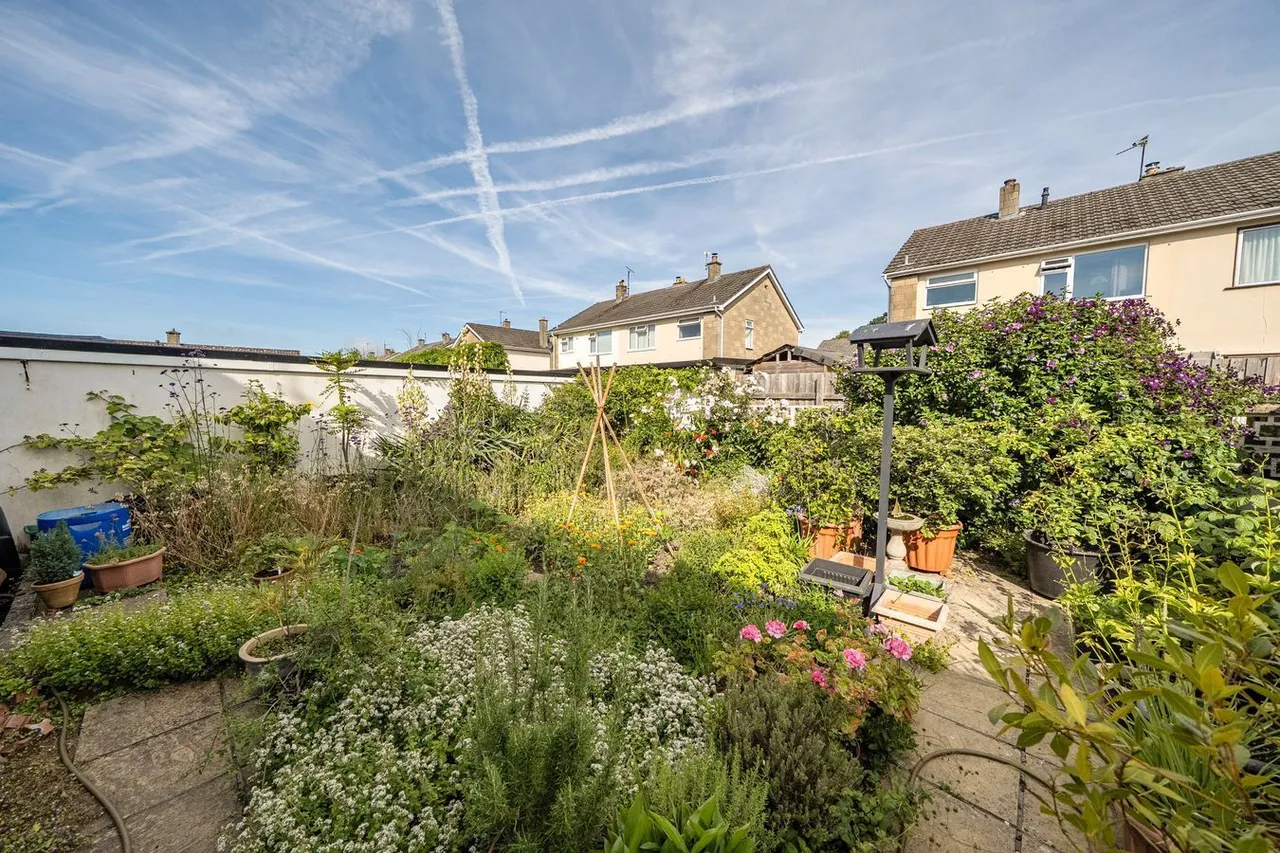 Churchill Road, Frome, BA11, photo 2