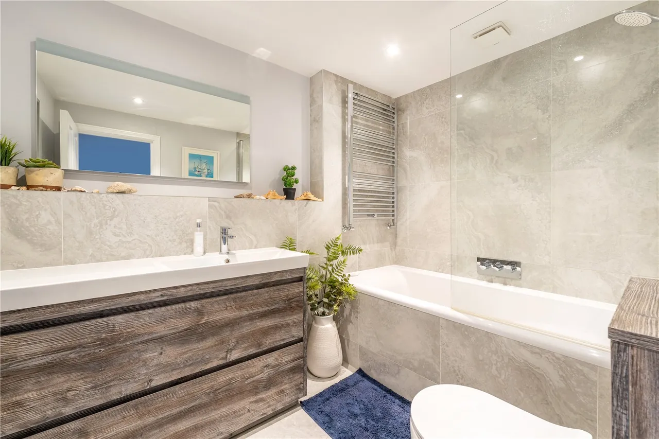Heathfield North, Twickenham, TW2 7QN, photo 8
