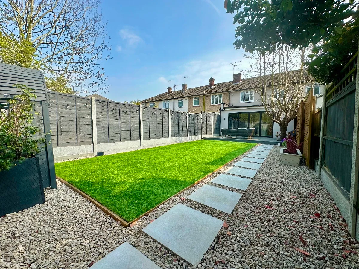 Birkdale Avenue, Romford, photo 16