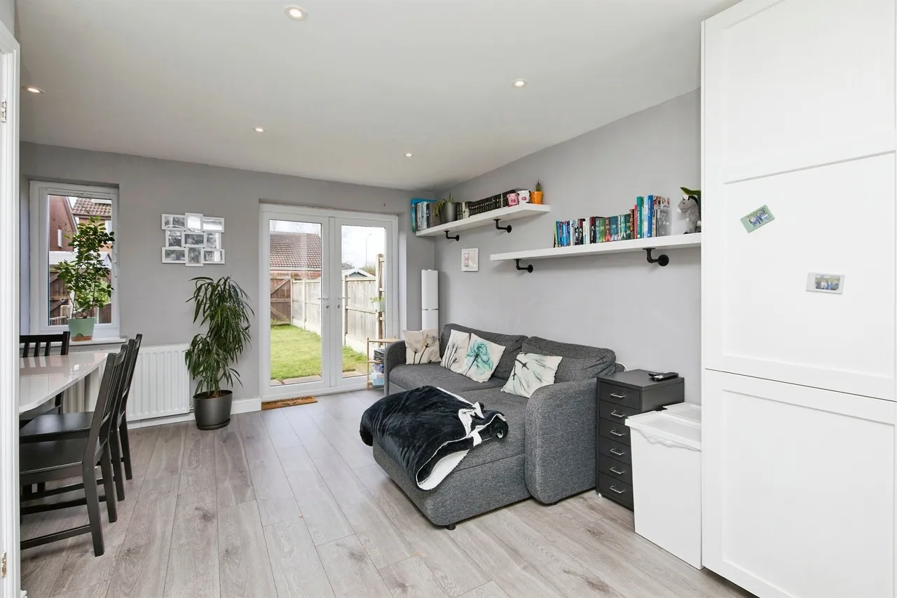 Mountfield Way, Boulton Moor, DE24, photo 7