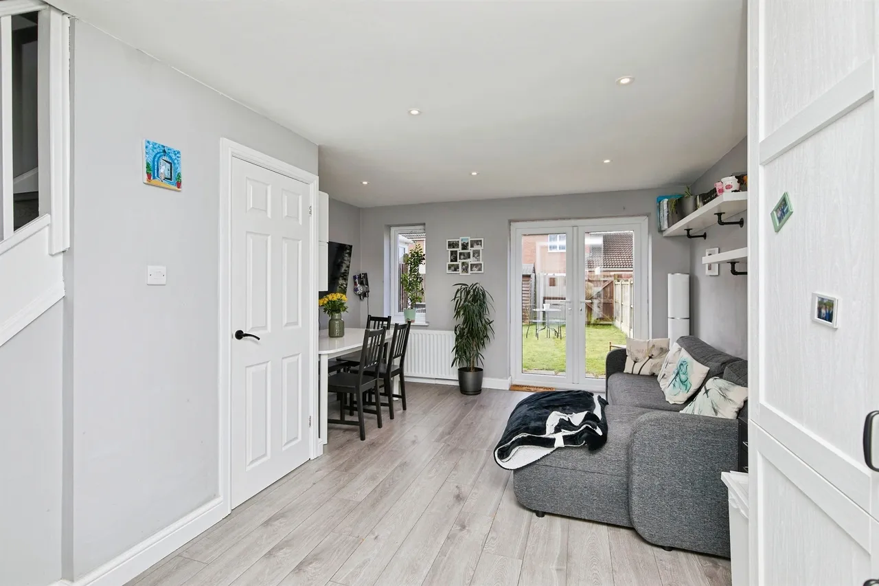 Mountfield Way, Boulton Moor, DE24, photo 8