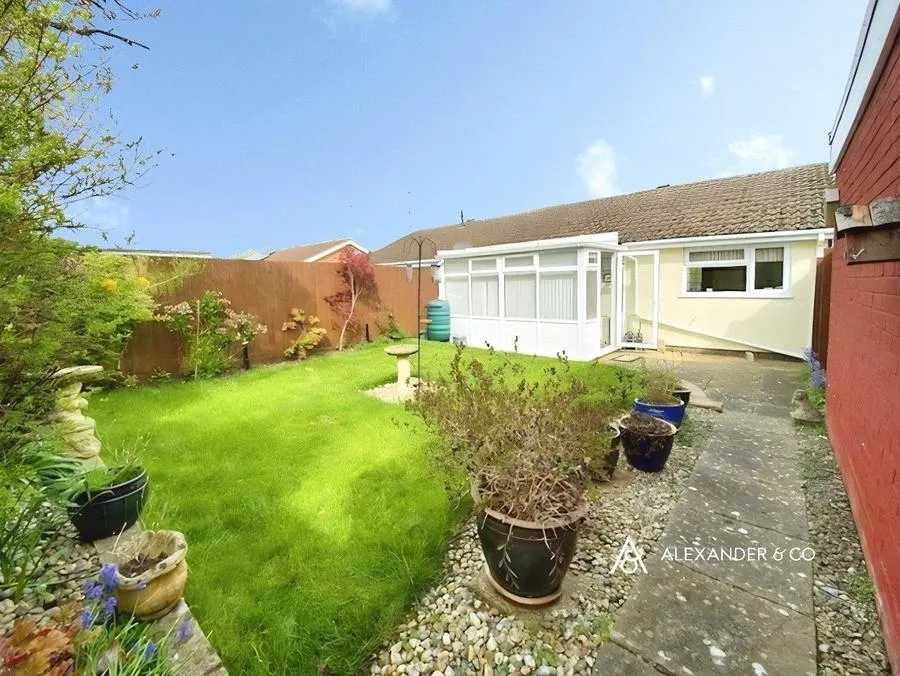 2 bed house for sale, Leapingwell Lane, Winslow, MK18