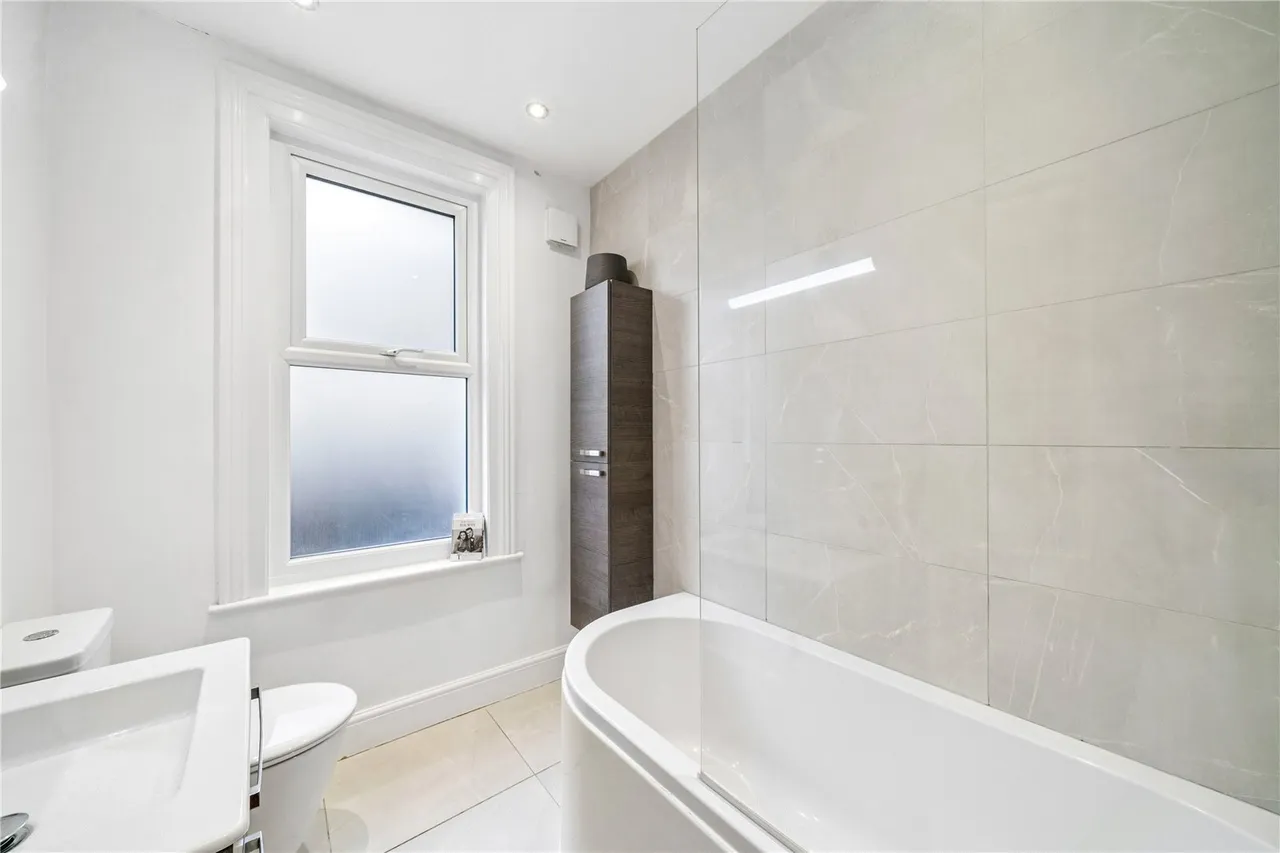 Penwith Road, London, SW18, photo 6