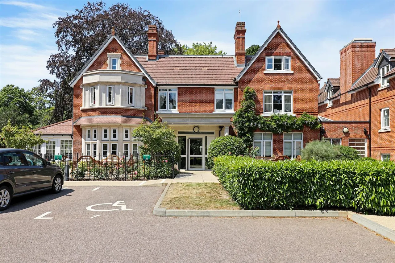 St. Pauls Cray Road, Chislehurst, BR7, photo 19