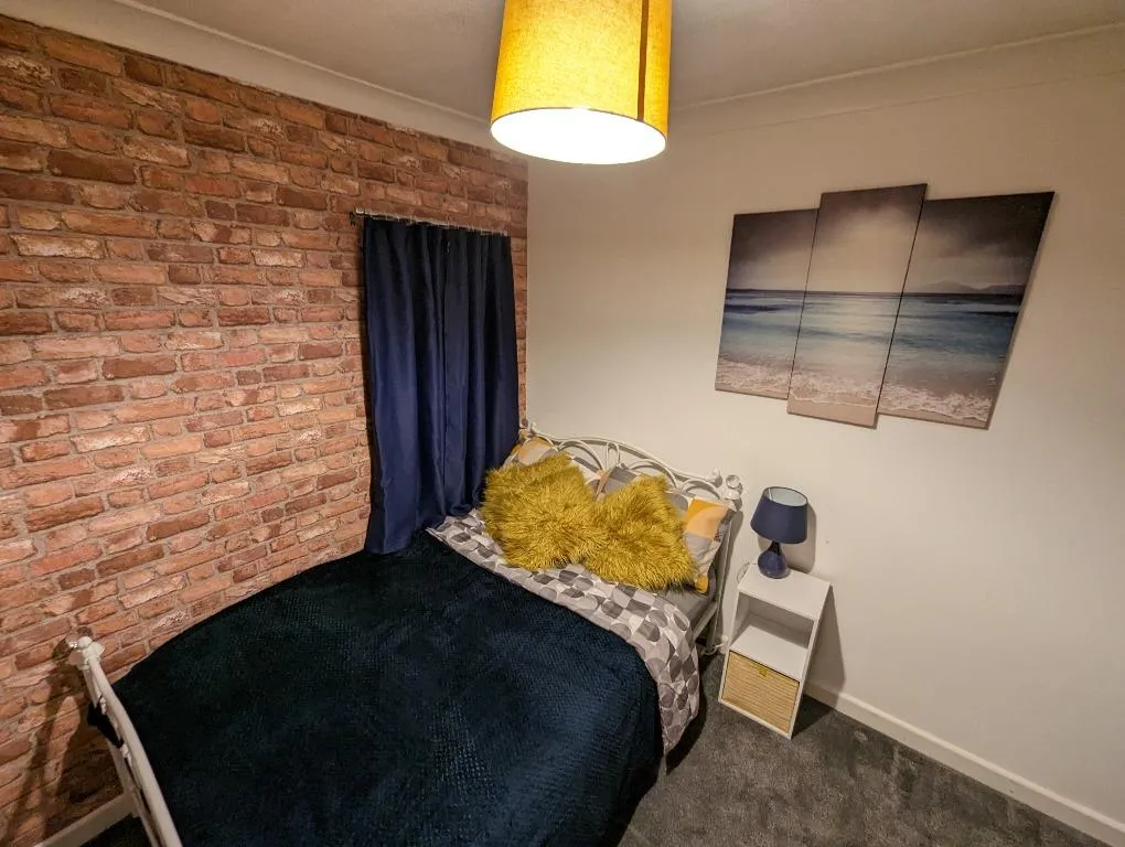 Church Street, Silverdale, ST5, photo 7