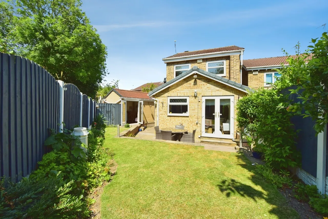 Gaunt Close, Bramley, Rotherham, South Yorkshire, S66, photo 2