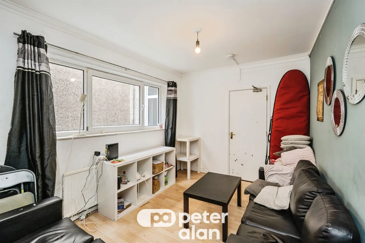 Rhyddings Park Road, Swansea, SA2, photo 2