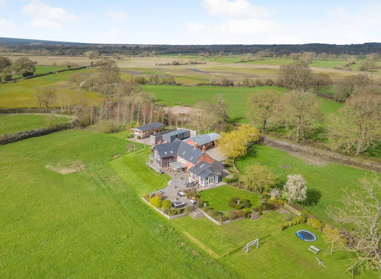 4 bed house for sale — Melverley, Oswestry, Shropshire, SY10 8PF