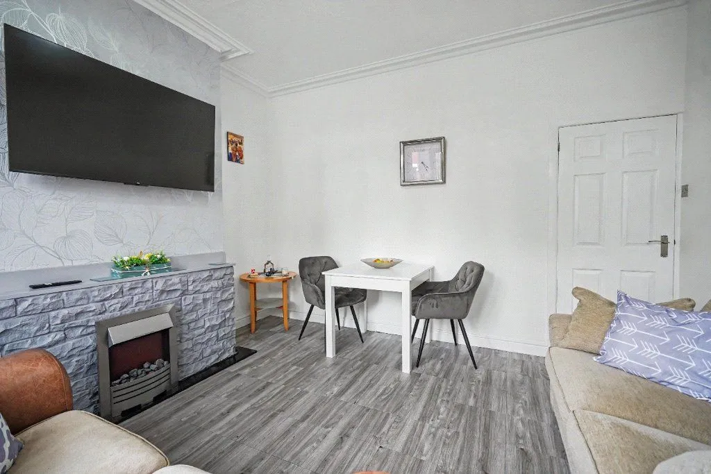 Cambridge Street, Normanton, WF6, photo 11