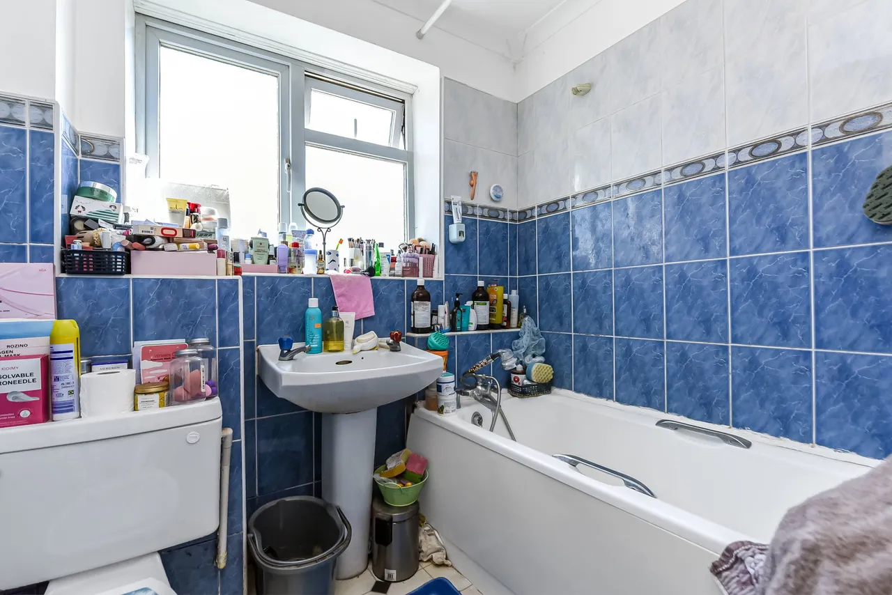 Fraser Close, London, E6 5TB, photo 9