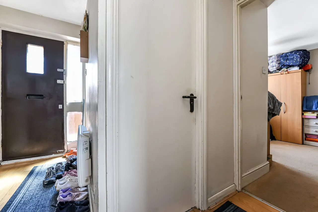 Fraser Close, London, E6 5TB, photo 10