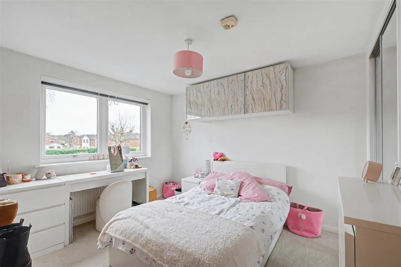 Smalls Croft, Woodborough, NG14, photo 7