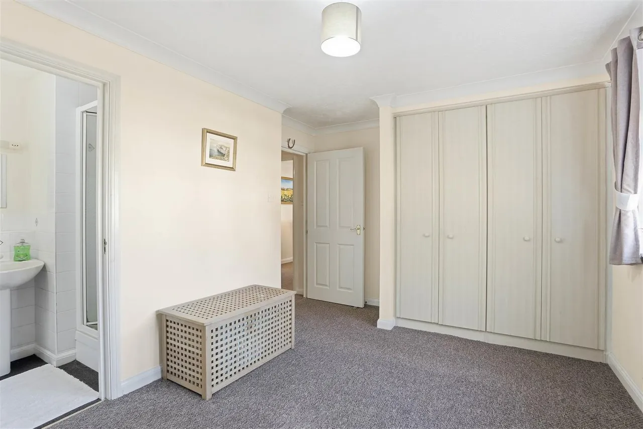 Hazel Way, Chipstead, Coulsdon, CR5 3PJ, photo 6