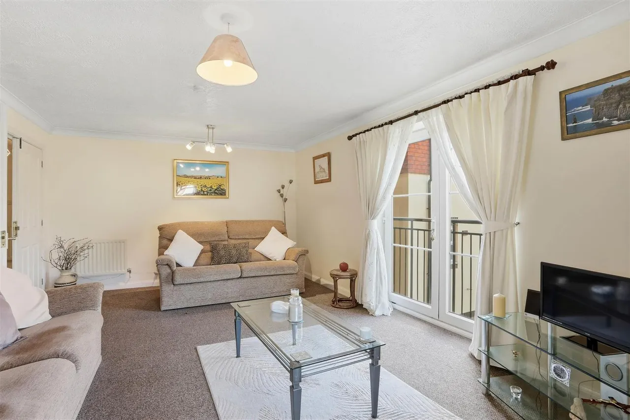 Hazel Way, Chipstead, Coulsdon, CR5 3PJ, photo 5