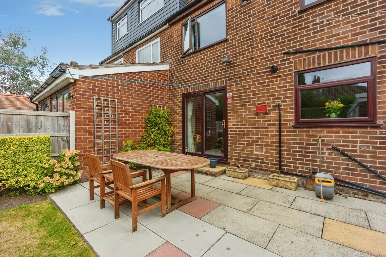 Sunningdale Avenue, Sale, Greater Manchester, M33, photo 20