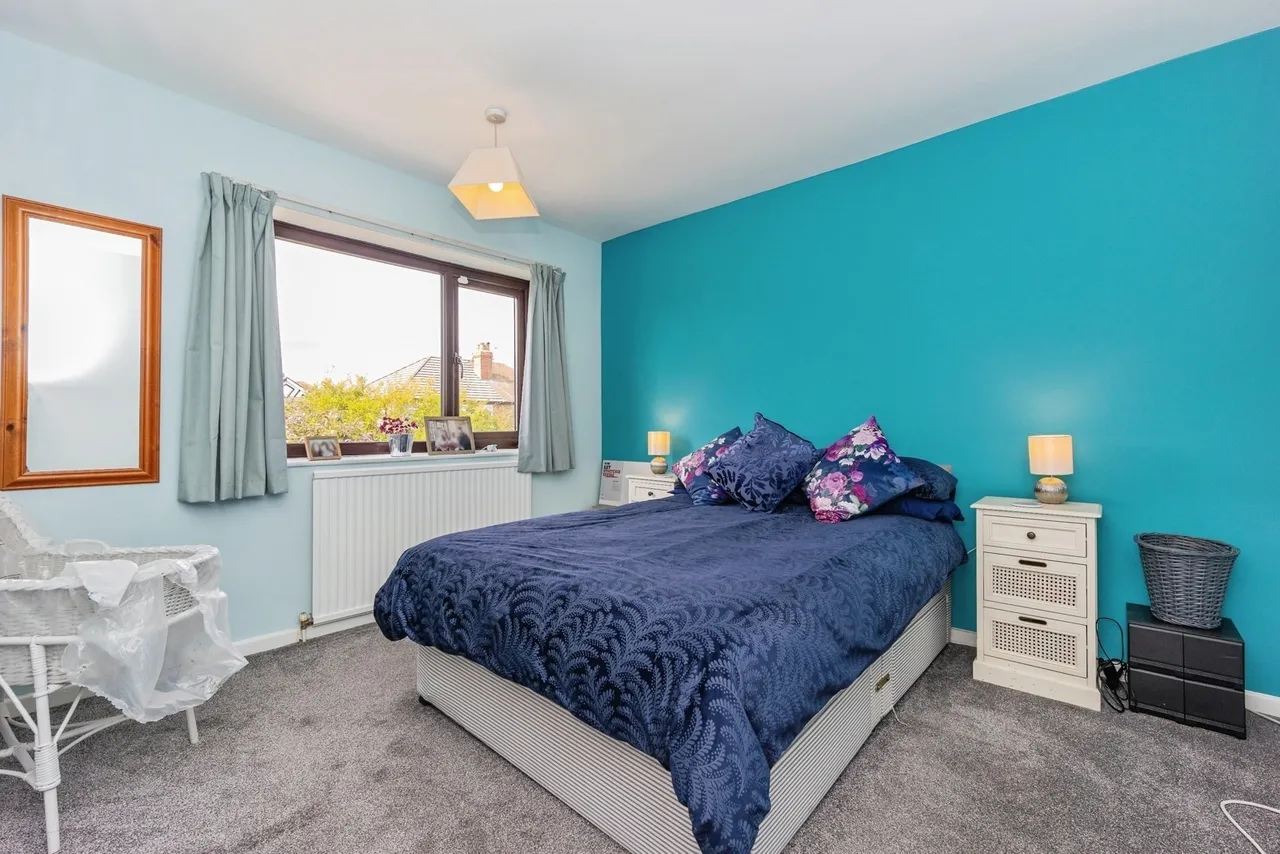 Sunningdale Avenue, Sale, Greater Manchester, M33, photo 9