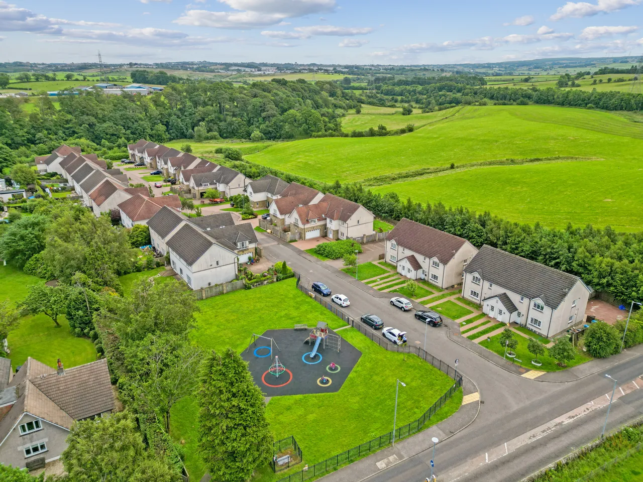 Low Borland Way, Eaglesham, G76, photo 18